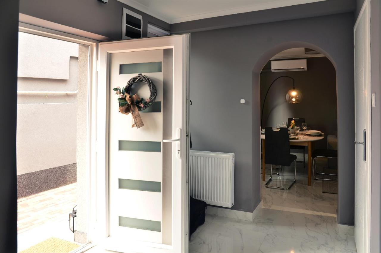 Apartment Bence Castle House Eger